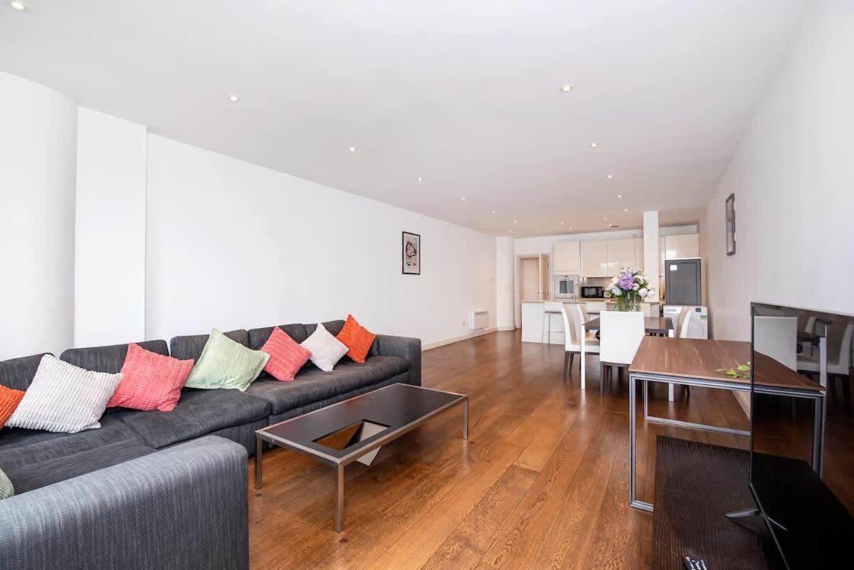 Central 2 Bed Maissonette Londyn Zewnętrze zdjęcie